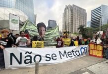 O velho Judiciário e as grandes da internet tentaram meter a mão nas eleições